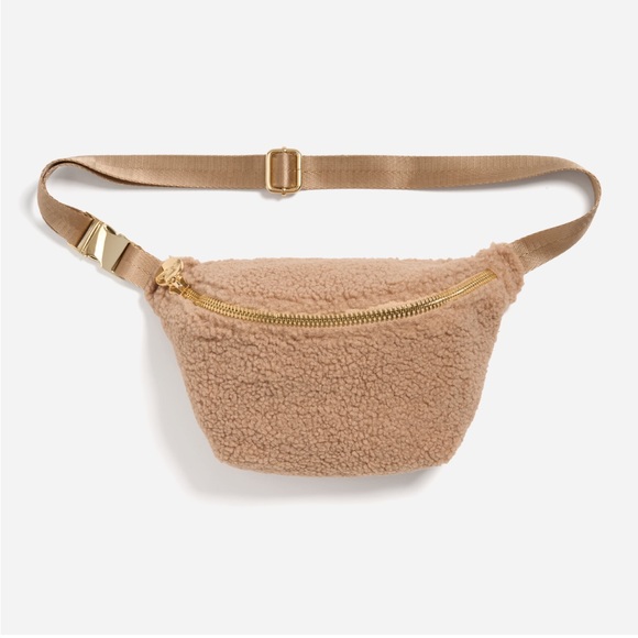 Stoney Clover Lane Cozy Fanny Pack in Tan NWOT - Picture 1 of 10